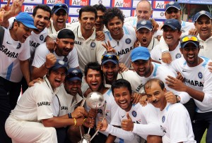 Team India with the Border Gavaskar Trophy